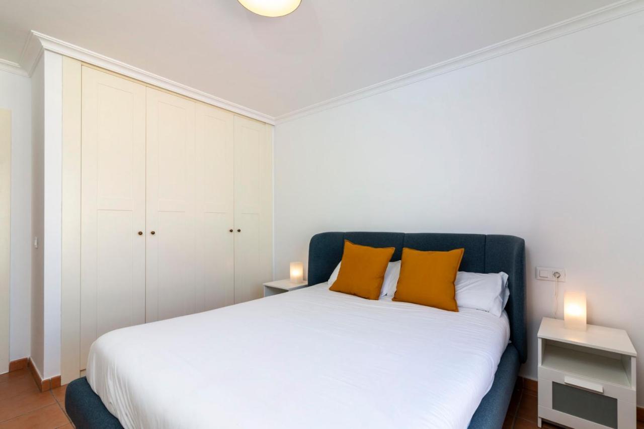 Homeforguest Apartamento En La Tejita Con Piscina, Terraza Y Wifi 그라나딜라데아보나 외부 사진